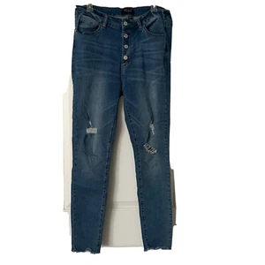 Judy Blue Jeans Size 15/32 Blue Button Fly Skinny Distressed NWOT - Picture 1 of 7