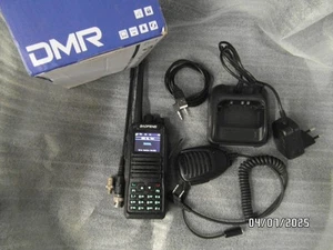 DMR Funkgerät mit opengd77 software (+ analog vhf/uhf + Zubehör,)wie neu ! - Photo 1/4