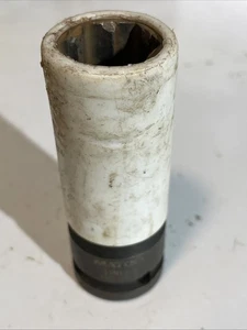 Matco 19mm Protective Hex Grip Lug Nug Extractor Socket Hgln419 - Picture 1 of 6
