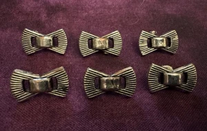 Set of 6 Vintage Silver Tone Bow Buttons - Picture 1 of 3