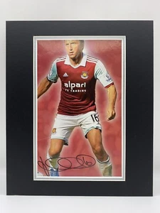 RARE Mark Noble West Ham United Signed Photo Display + COA AUTOGRAPH - Picture 1 of 3