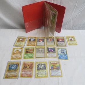 Konvolut 15 Pokémon Sammelkarten im Album mit Schutzhüllen Sammelmappe - Bild 1 von 18