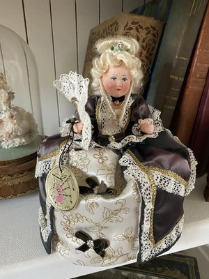 Poupée folklorique historique Marquise de Pompadour PHILIPPE - Photo 1/4