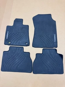 721256. Toyota Tundra 2012-2013 CrewMax All Season Weather Rubber Floor Mats OEM - Bild 1 von 12