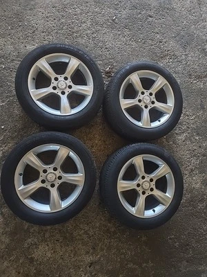 16 Zoll 7j und 8j Mercedes C-Klasse W203  Alufelgen Sommerreifen Mischbereifung - Bild 1 von 4