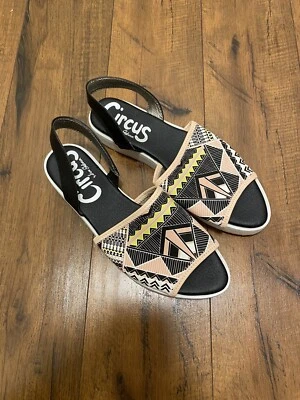 Sandalias Sam Edelman Wilson Estampadas Punta Abierta Zapatos Mujer Talla 8 Negro Blanco Foto 1 de 4