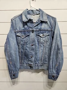 Vtg 1960’s Levis Big E Denim Stone Washed Jean Jacket Coat 522 Rivets Youth XL - Picture 1 of 8