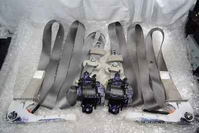 13-18 Nissan Sentra front seat belts retractor driver passenger set GRAY LH RH Foto 1 de 4