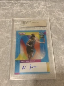 2022-23 LEAF VIVID NALYSSA SMITH XRC PRE-PRODUCTION PROOF CLEAR TEAL AUTO #d 1/1 - Picture 1 of 4