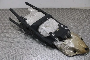 Submarco trasero Triumph 1050 Sprint ST 2009 y escudo térmico 2008-2010 - Imagen 1 de 6