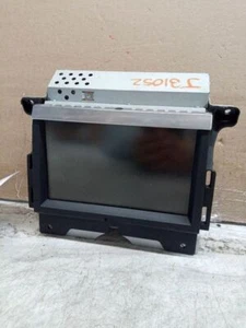 Used Front Center Infotainment Display fits: 2010 Land rover Range rover sport n - Picture 1 of 14