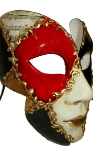 MAR 6 -A QUALITY ITALIAN MASK HANDPAINTED BY ARTISANS  BUTTERFLY STYLED. - Picture 1 of 3