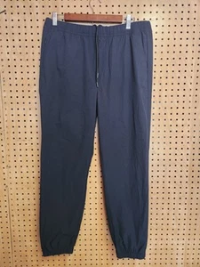 Banana Republic schwarze Jogginghose für Herren leichtes Nylon elastischer Bund & Bündchen Medium - Bild 1 von 9
