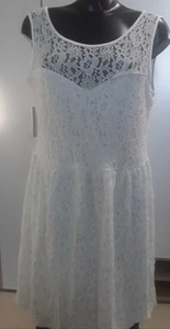 Cremefarbenes Spitzenkleid Gr. 46 - Bild 1 von 1