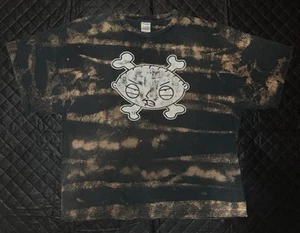 Camiseta Family Guy 2006 de colección Stewie Griffin Crossbones Y2K dibujos animados 2XL lavado ácido - Imagen 1 de 7