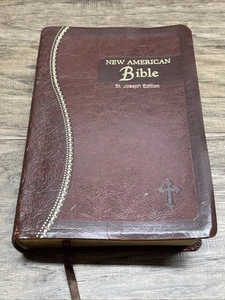 New American Bible St. Joseph Edition 2011 Catholic Book Publishing KG JD - Picture 1 of 18