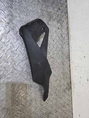 Honda CB 300f 2015-2018 OEM LADO IZQUIERDO CARENADO INFERIOR Foto 1 de 4