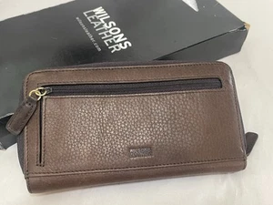 New Wilson Leather Pelle Studio Collection Clutch Wallet brown coin Purse - Picture 1 of 10
