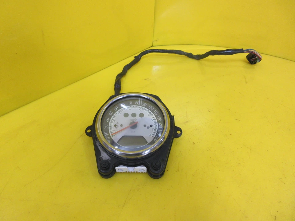 04-09 OEM KAWASAKI VULCAN 2000 MEDIDORES MEDIDOR VELOCÍMETRO TACÓMETRO 105 K MILLAS Foto 1 de 4