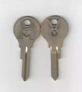 1 VINTAGE NOS UNCUT KEY BLANK VW VOLKSWAGON TAYLOR V70D - Picture 1 of 1