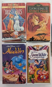 Lot of 4 Disney Classic Collectible Movies VHS Tape Aladdin Snow White Lion King - Picture 1 of 4