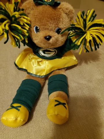 GREEN BAY PACKER CHEERLEADER DOLL Cover