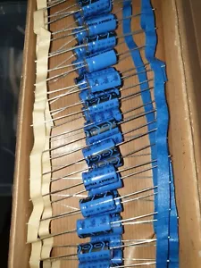 20 un. ¡NUEVAS TAPAS AXIALES DE ALTA GAMA 220UF 25V VISHAY BC 031 PARA AUDIO! - Imagen 1 de 2
