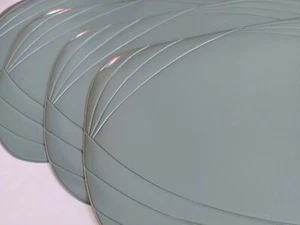 Set Of 4 Retro Sage Green Vinyl Placemats 17" X 11.5" - Picture 1 of 3