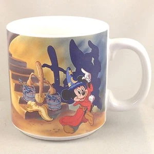 TAZA DE COLECCIÓN DISNEY MICKEY MOUSE 1990 JAPÓN "FANTASÍA" APRENDIZ DE BRUJO - Imagen 1 de 6