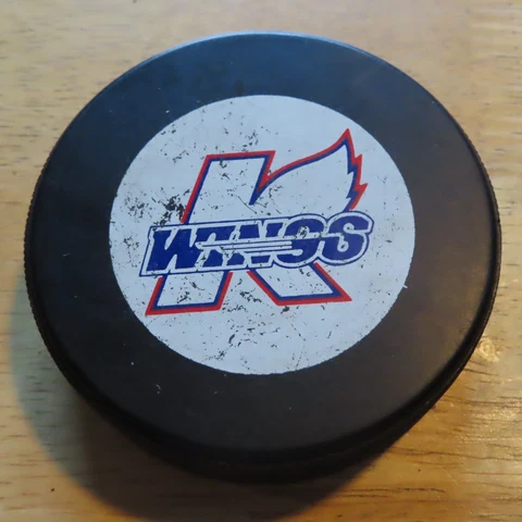 International Hockey League KALAMAZOO WINGS (IHL) Puck BREWSTER's RESTAURANT Cover