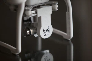 DJI Phantom 3 - STARWARS Stormtrooper - 1 WEISS Gimbal Lock & Objektivkappe - Bild 1 von 1