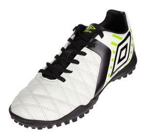 umbro turf football shoes