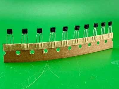 TRANSISTORES MPSA06 NPN ~ TO-92 ~ SEMICONDUCTOR PLESSEY ~ (PAQUETE de 10) Foto 1 de 4