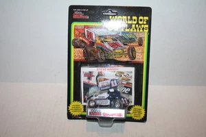 STEVE KINSER #11 VALVOLINE WORLD OF OUTLAWS CAR DIECAST-1/64-PACKAGED-1993 RACIN - Picture 1 of 4