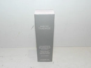 MARY KAY TIMEWISE AGE MINIMIZE 3D DAY CREAM SPF 30 Normal To Dry NEW NIB 173123 - Picture 1 of 1