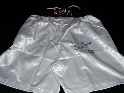 THOMAS THE HITMAN HEARNS AUTOGRAPHED SIGNED BOXING TRUNKS - Image 1 of 2