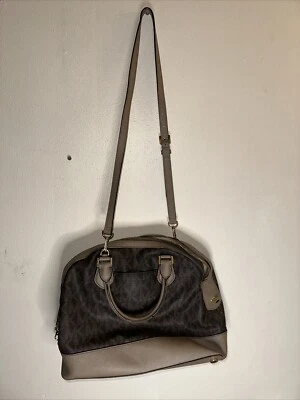 Michael Kors | Cartera grande de cuero marrón Sutton Foto 1 de 4