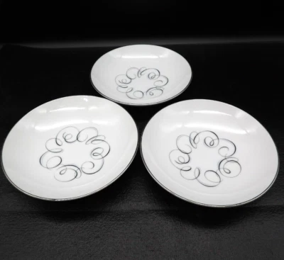 Style House Rhythm Berry Dessert Bowl 5.5" Coupe White Set of 3 Japan Vintage - Image 1 of 4