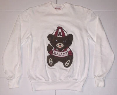 Sudadera de colección para mujer Nutmeg Mills Alabama Crimson Tide 3D Bear pequeña años 80 Foto 1 de 4