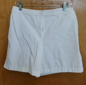 MISSES JONES NEW YORK WHITE SIZE 8 SHORTS - Picture 1 of 2