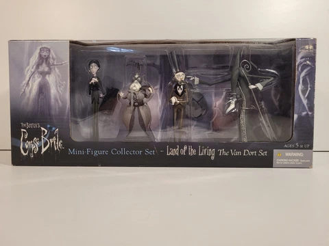 Tim Burton Corpse Bride Land of the Living The Van Dort Set Mini Figurines Cover