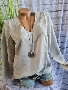 B.C. Bluse Tunika Shirt Langarm Grau Hellgrau Ton mit V-Ausschnitt (301) NEU - Bild 1 von 3