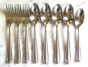 Dylan Oneida China 2-06 Stainless 3 Salad Forks, 4 Table Soup Spoons & Teaspoon - Picture 1 of 3