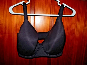 SUJETADOR NEGRO COBERTURA COMPLETA SMOOTJEZ BY AERIE, FORRO MEDIANO CON AROS, TALLA 34 H - Imagen 1 de 3