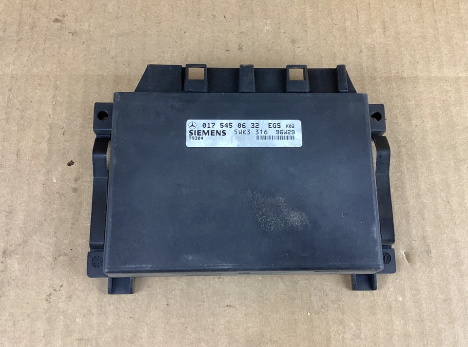1996 - 1999 Mercedes Benz E320 Transmission Control Module 0175450632 - Image 1 of 4