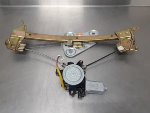 00-05 Conjunto regulador ventana eléctrica puerta delantera izquierda Toyota Celica 69820-20420 - Imagen 1 de 10