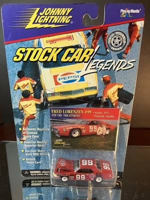 Fred Lorenzen #99 STP 1971 Plymouth Satellite 1:64 Johnny Lightning Foto 1 de 2