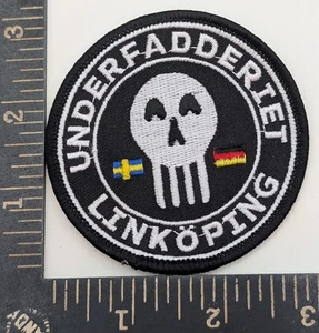 Underfadderiet Linköping Patch - Totenkopf Logo Schweden Deutschland Flaggen schwarz weiß - Bild 1 von 2