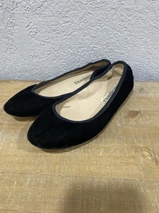 Karl Lagerfeld Paris flache Damen-Ballerinas Samt Vada Größe 7,5 - Bild 1 von 6