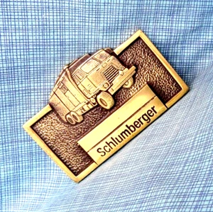 Schlumberger Trucks Promo Brass Belt Buckle Oilfield Service Vtg 1978 BTS.SHY803 - Picture 1 of 8